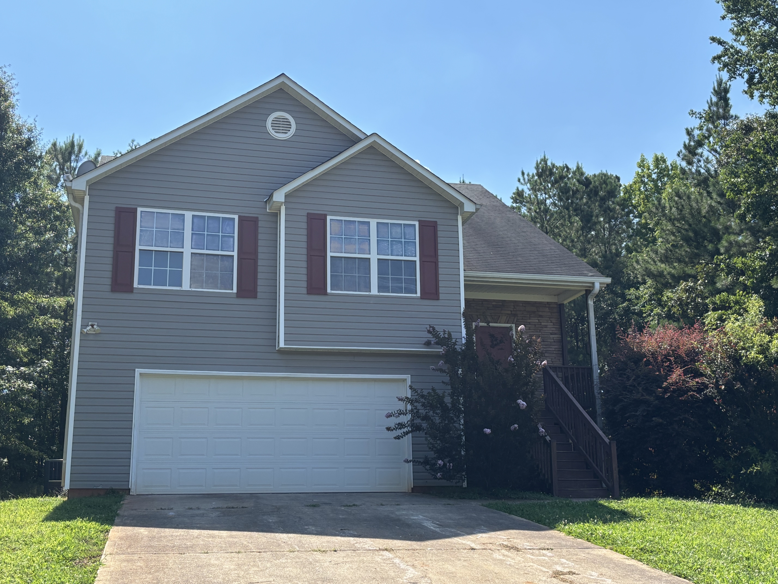120 Buddy Blvd
