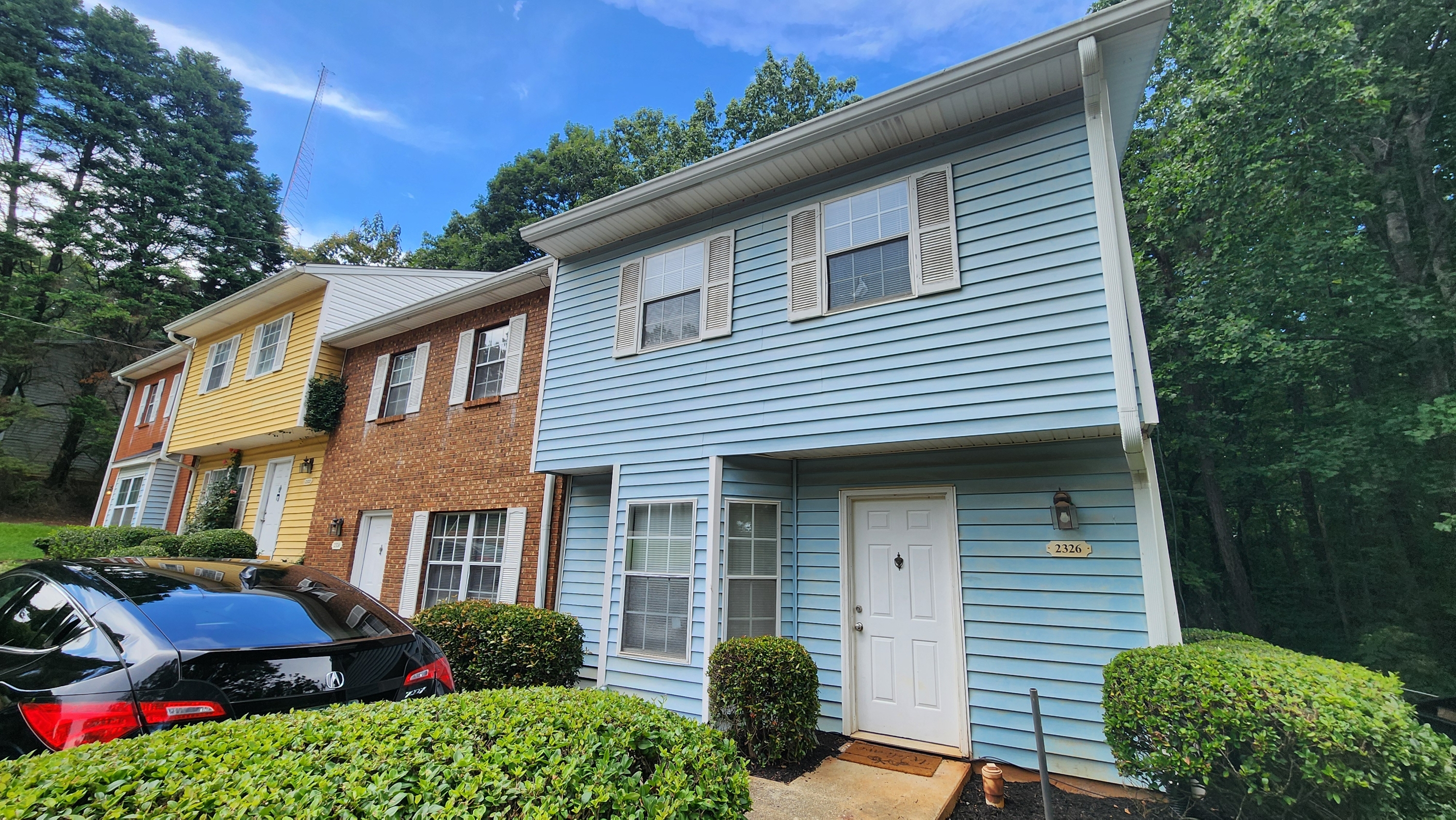 2326 Highpoint Rd - 1