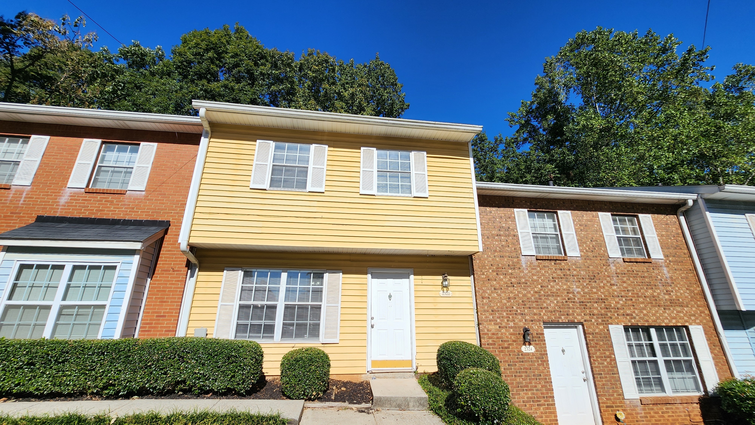 2322 Highpoint Rd - 1