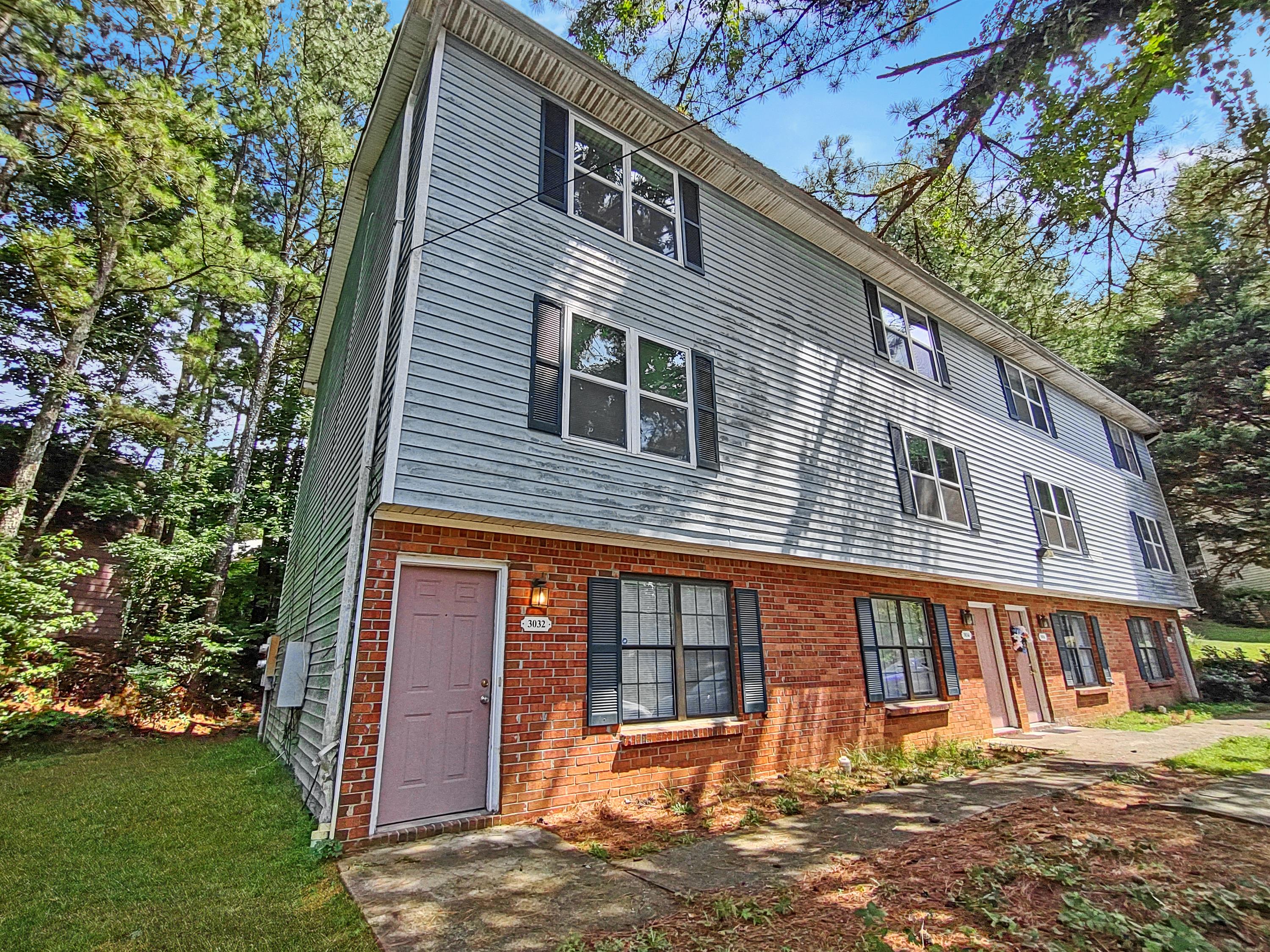 3032 Destin Circle