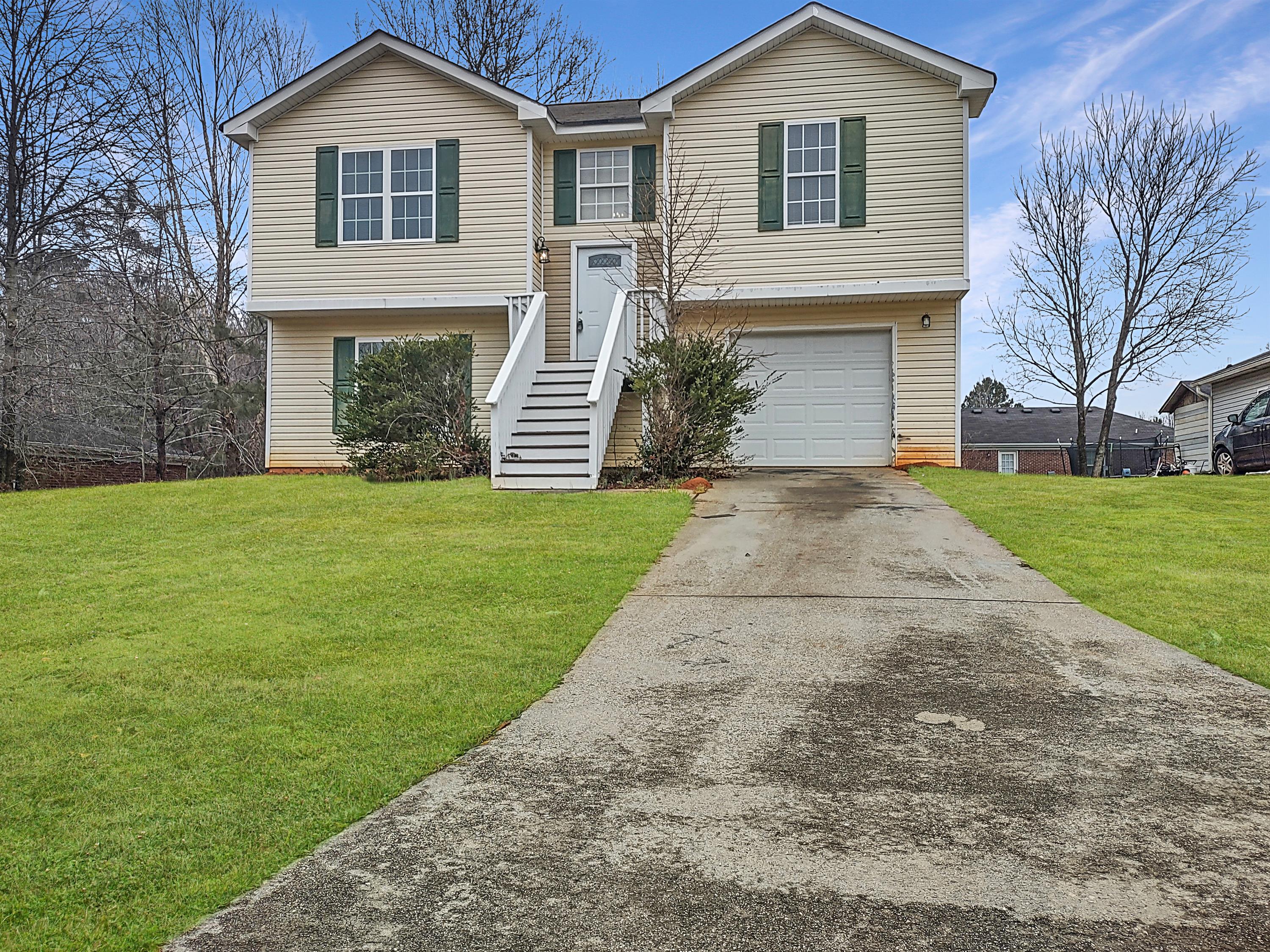 533 Dove Way