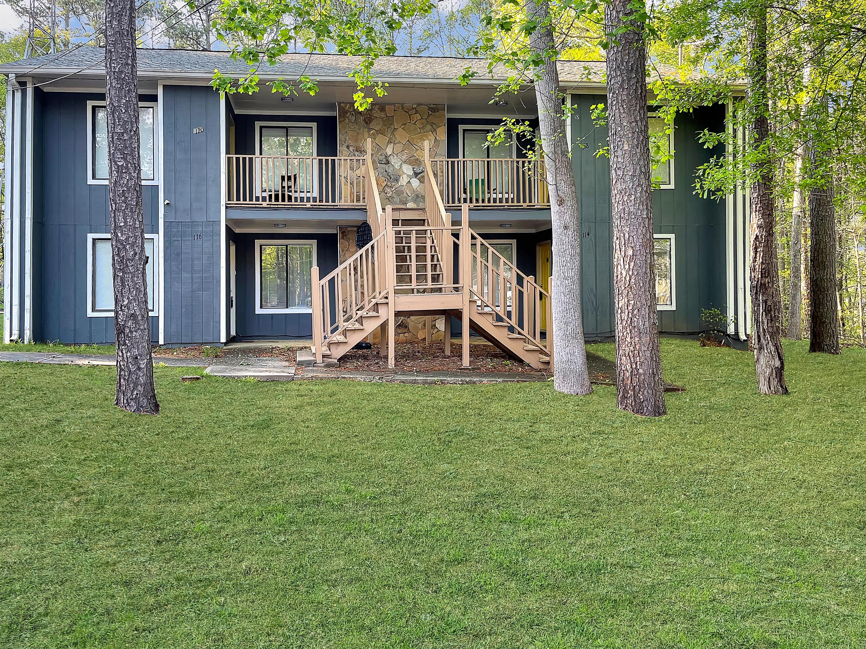 114 Spring Ct - 1